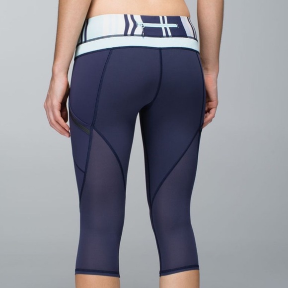 Lululemon run a marathon crop blue purple size‎ 4 - Picture 2 of 15